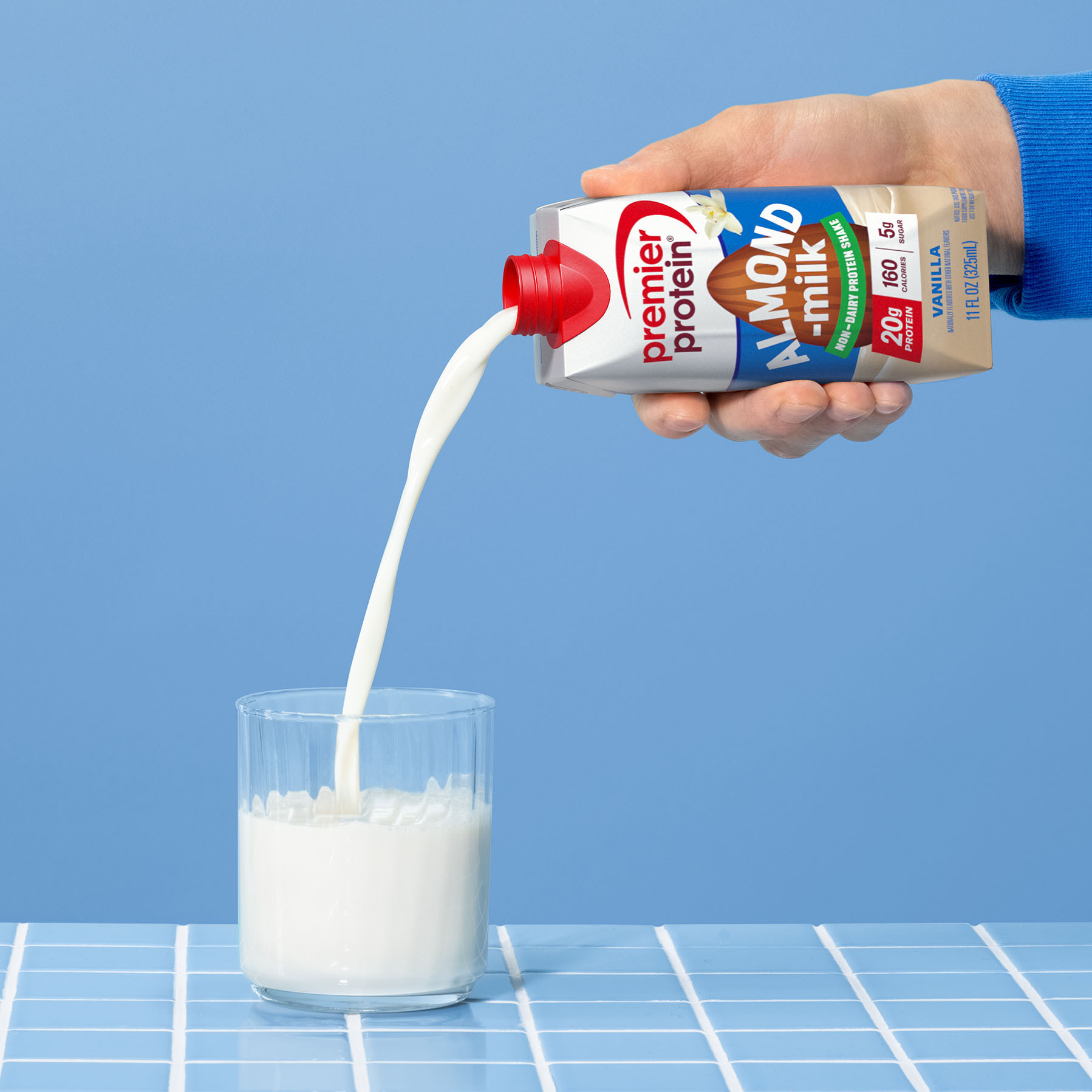 Vanilla Almondmilk Non-Dairy Protein Shake - Image 2